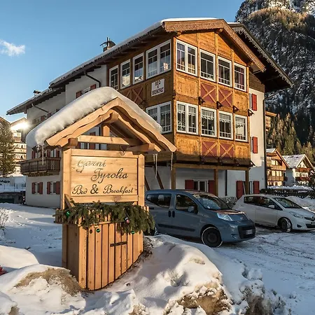 Garni Tyrolia Gasthof 3*